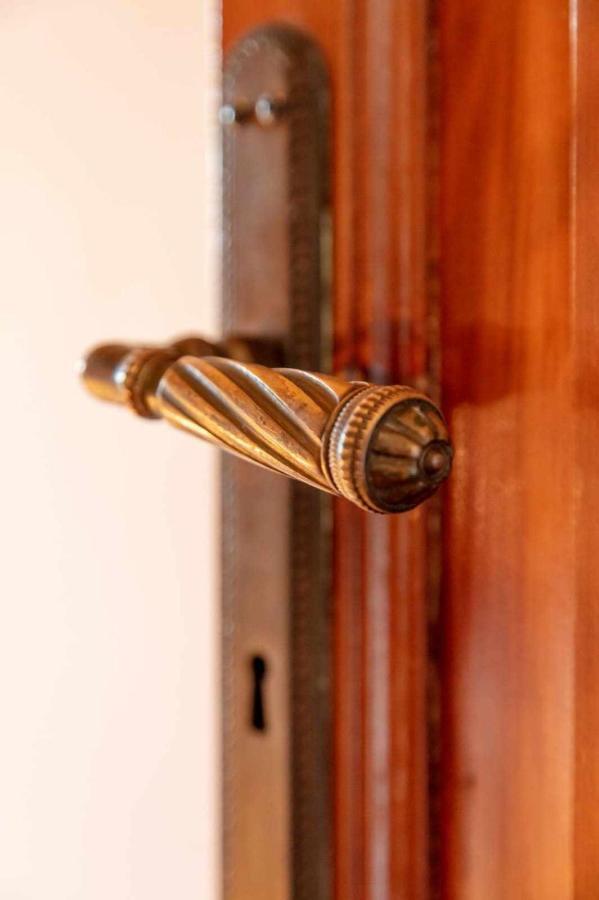 La Meriggia Agriturismo- Ampio Appartamento Con Terrazza Esclusiva Ankona Zewnętrze zdjęcie