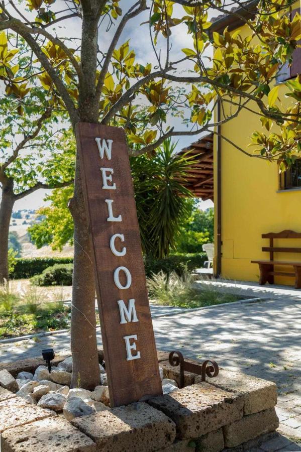 La Meriggia Agriturismo- Ampio Appartamento Con Terrazza Esclusiva Ankona Zewnętrze zdjęcie